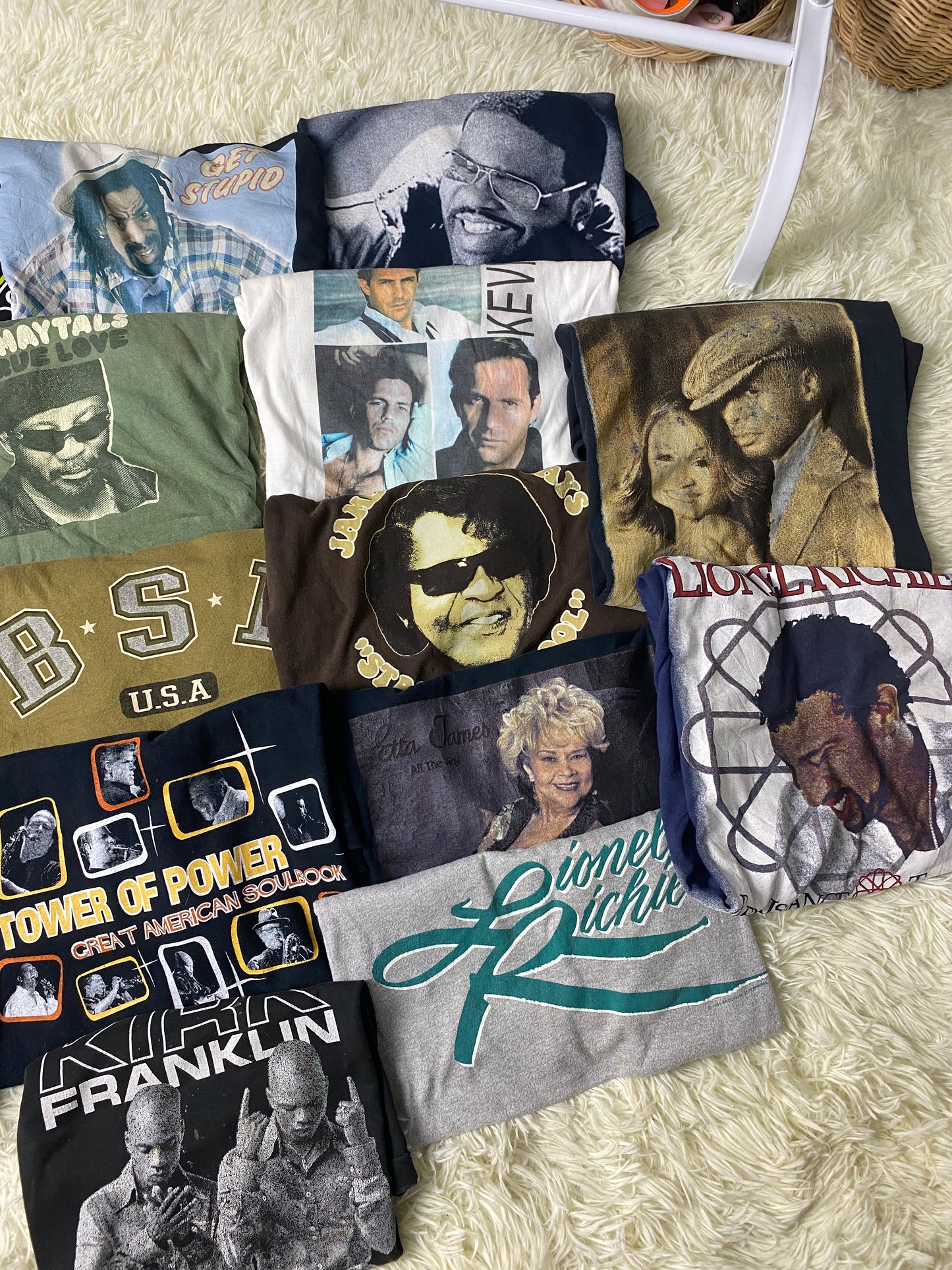 Vintage 90-00s Band Tees ( R&B,Soul,Jazz,ETC.) 20pc