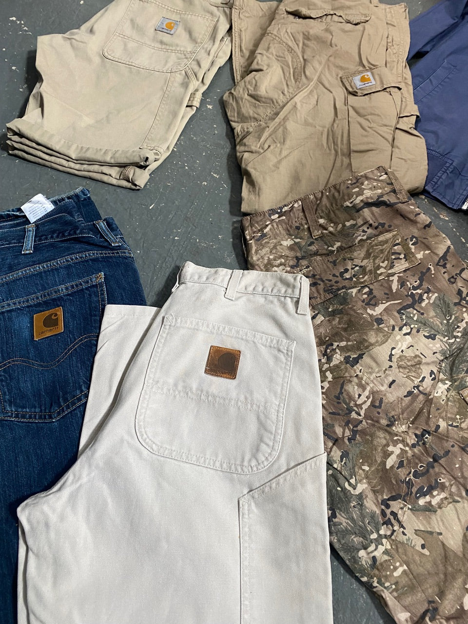 15pc Carhartt mix jackets/pants etc