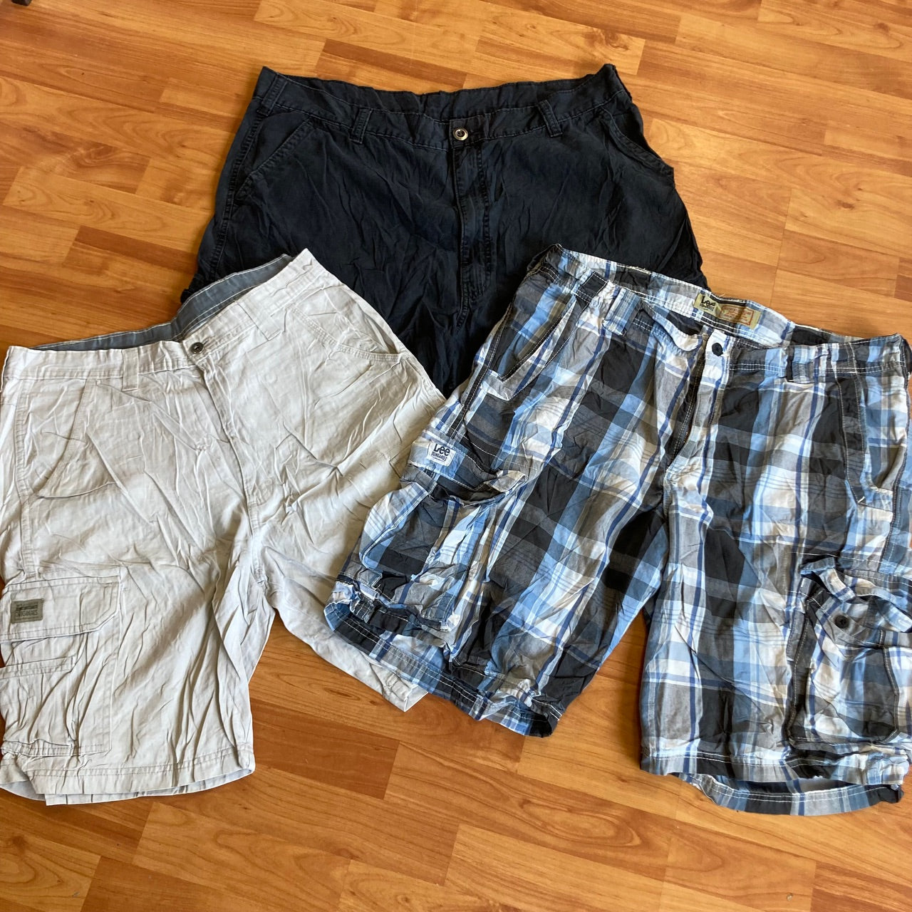 Levi’s, Wrangler & Lee Shorts - 20 pieces