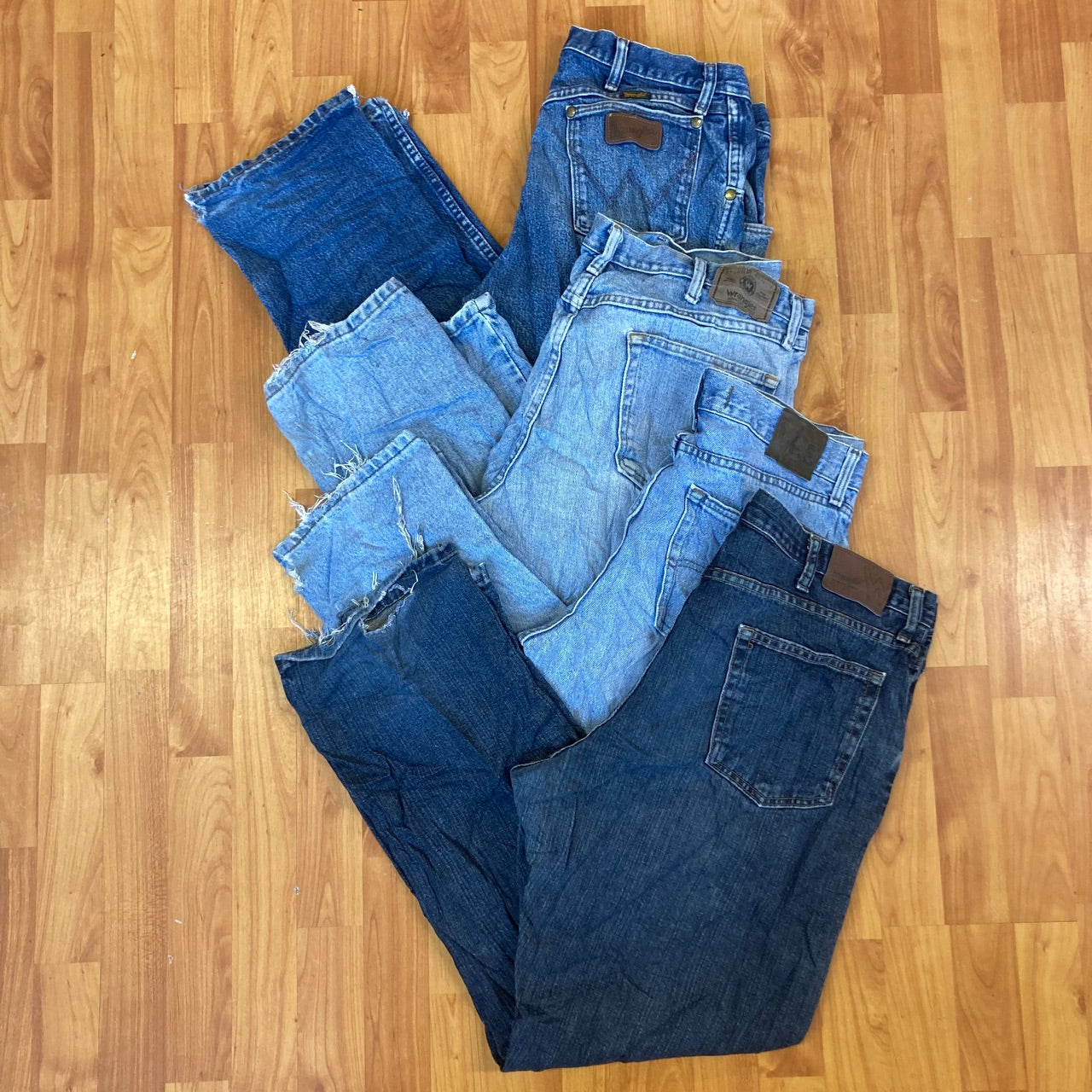 Wrangler and Lee Jeans B Grade - 20 pieces