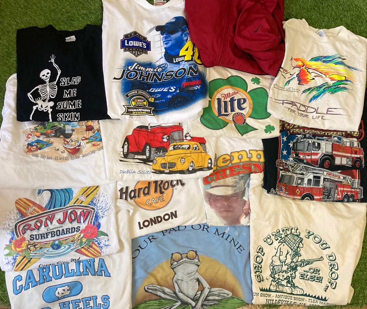 Mixed Vintage Graphic Tshirt Bundle- 14 pieces