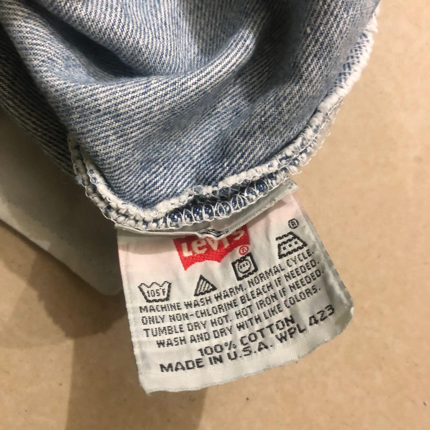 Levis Paper Tag Jeans Bundle - 25 Piece Bundle