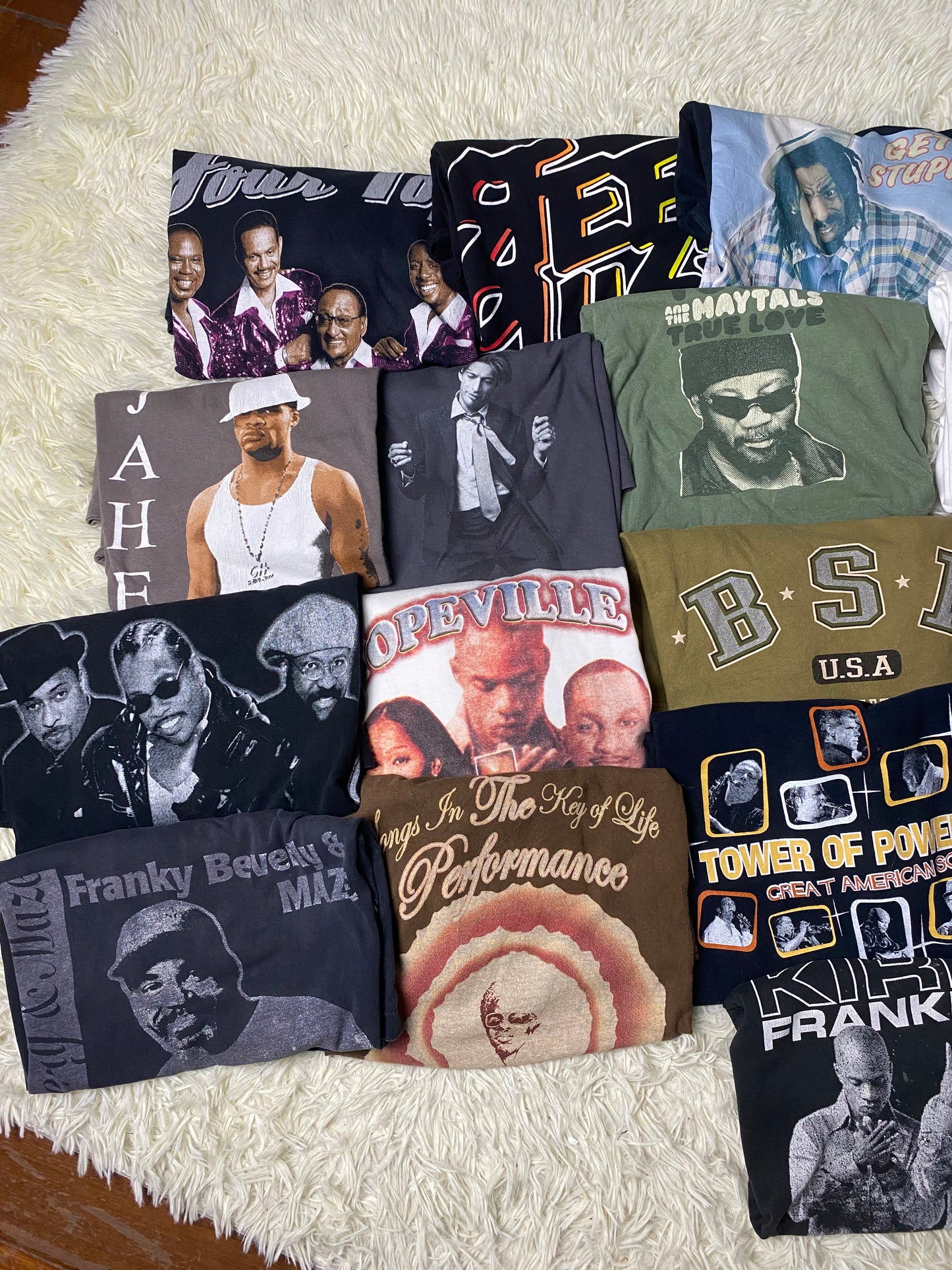 Vintage 90-00s Band Tees ( R&B,Soul,Jazz,ETC.) 20pc