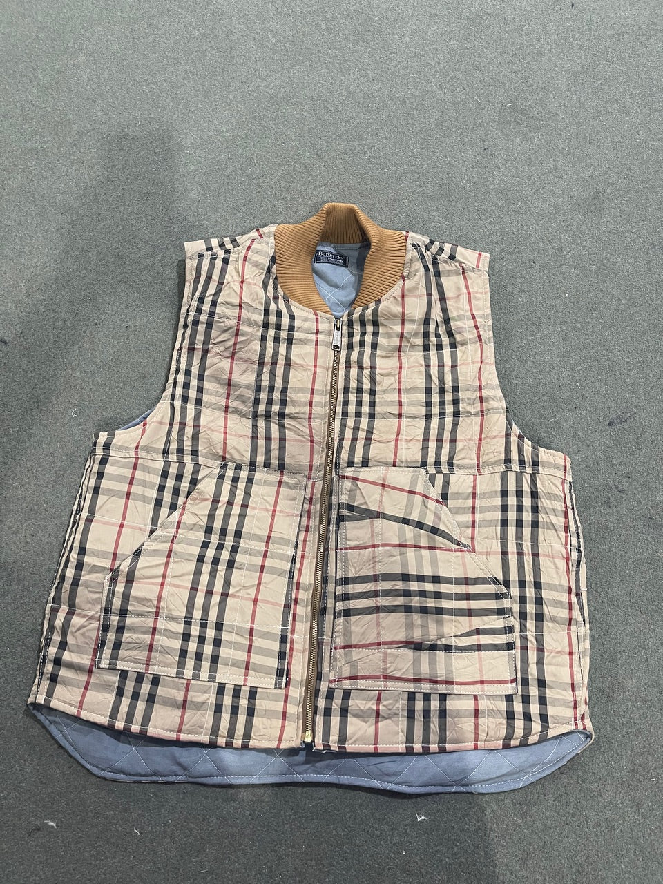 Burberry rework vest 15 piece