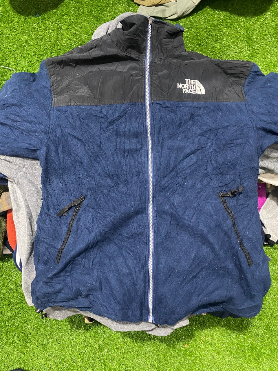 FLEECE BRANDED -38 PIECE