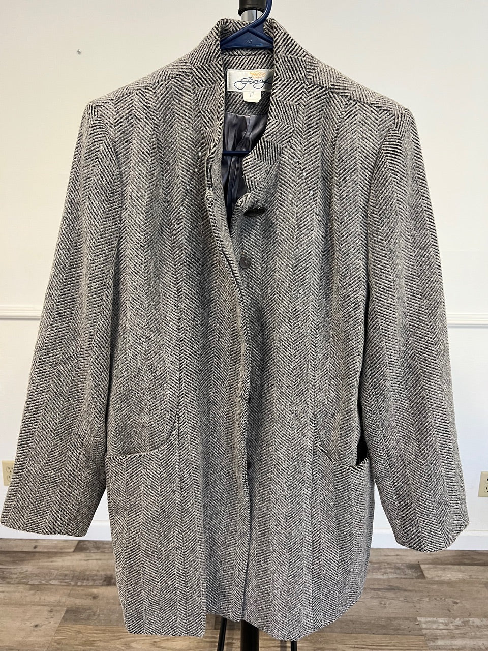 Women’s Name Brand Winter & Trench Coats - 10 pcs