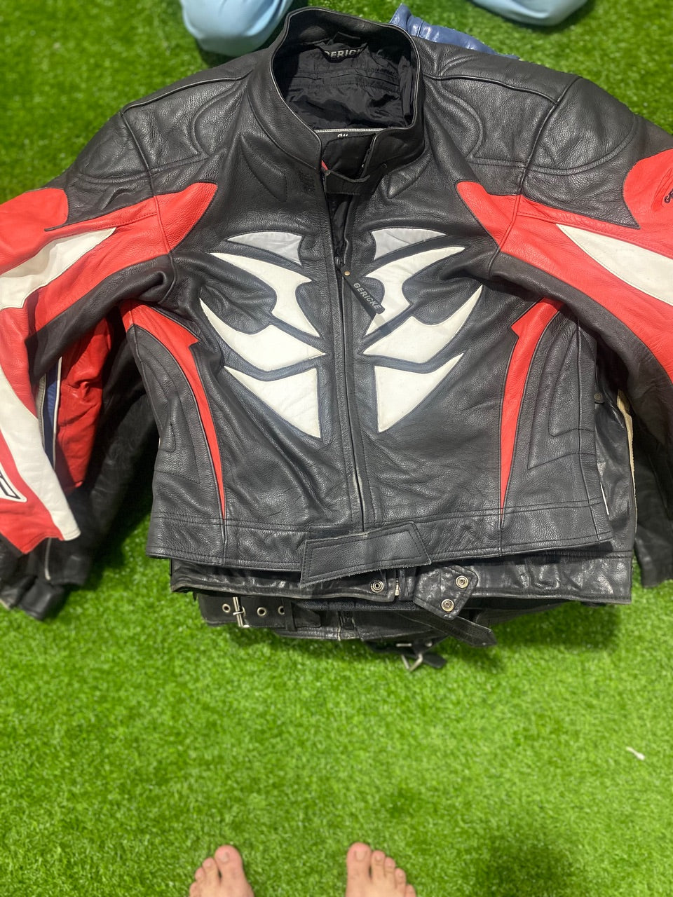 MOTOR BIKE LEATHER -18 PIECE