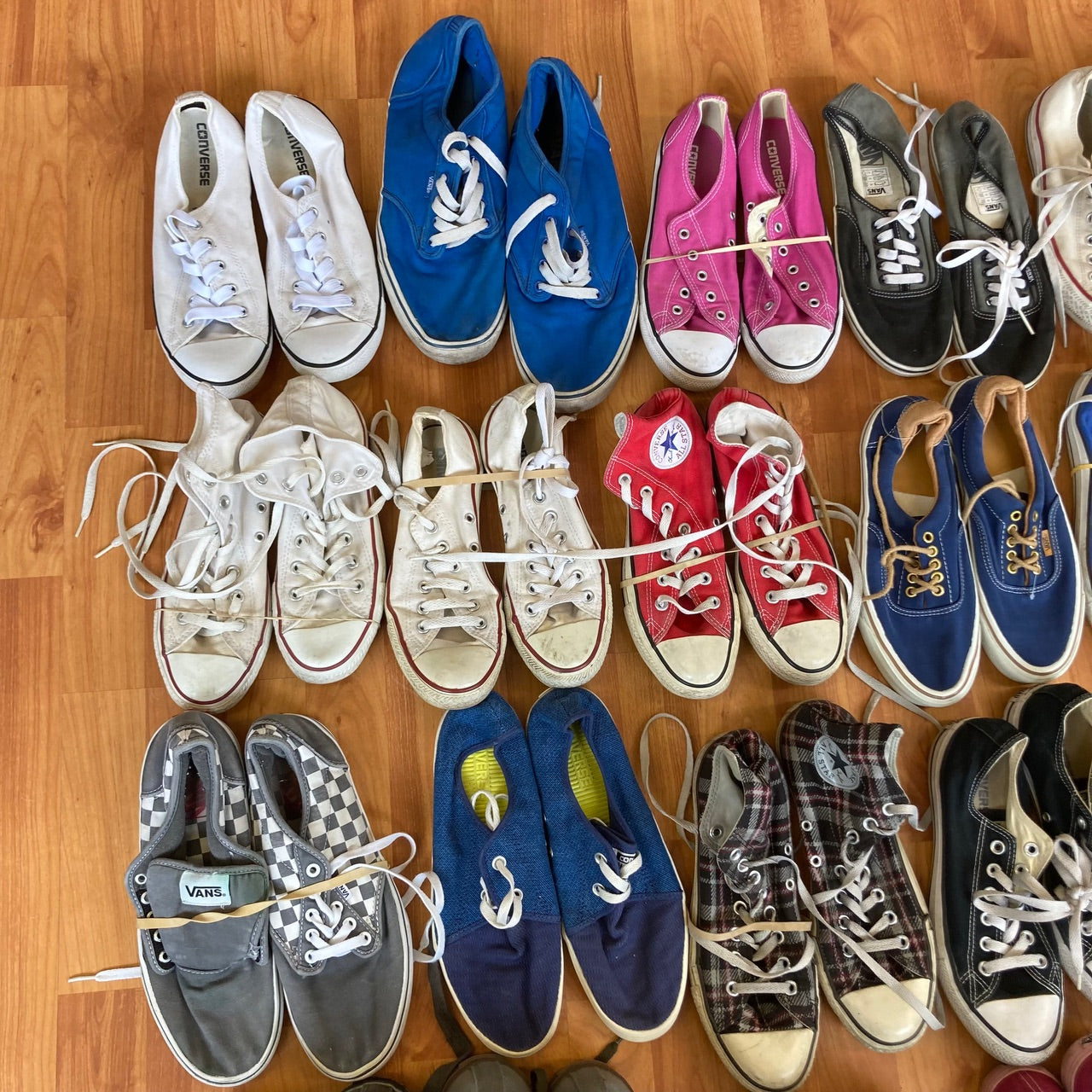 Converse and Vans Trainers - 20 pieces