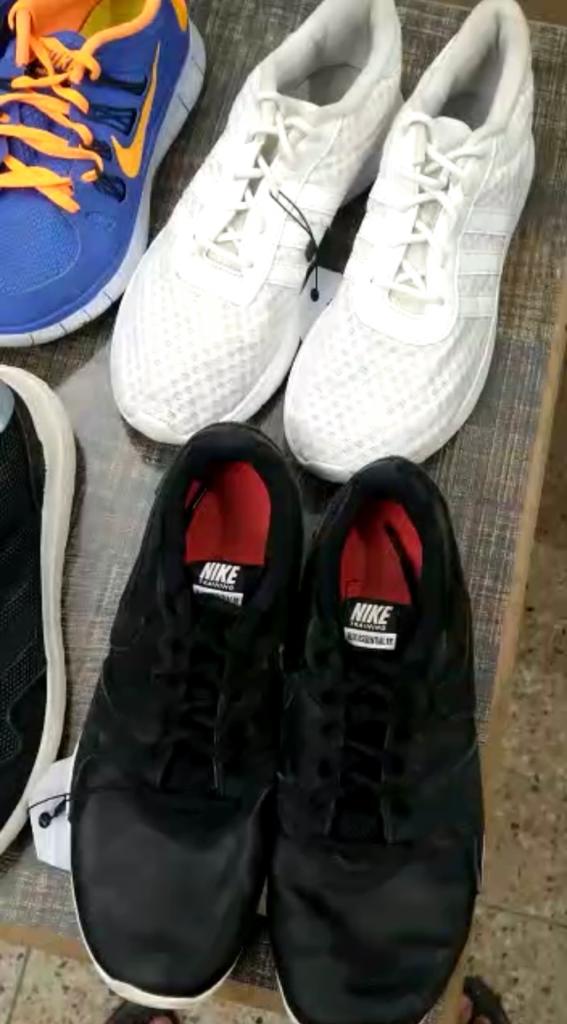 Y2k Womens Sneakers- 18 pairs