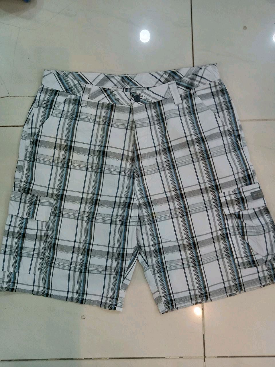 CR 205 - Mens Cargo Shorts - 50 pieces