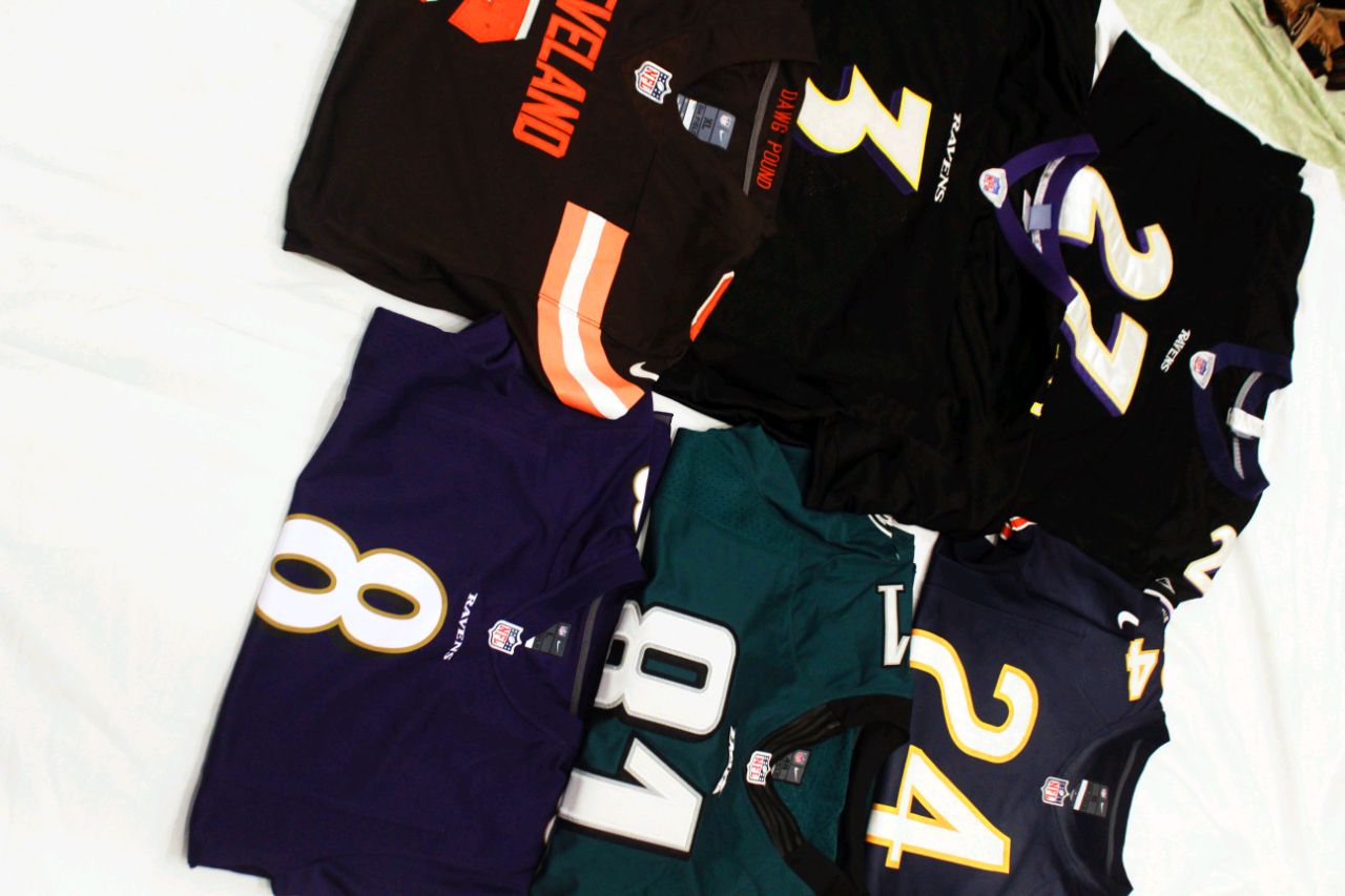 NFL /NHL/ NBA T SHIRT-15 pieces bundle