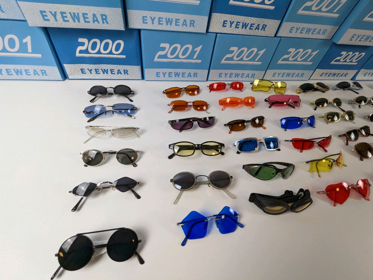 Deadstock Y2K Sunglasses - 100 Pieces
