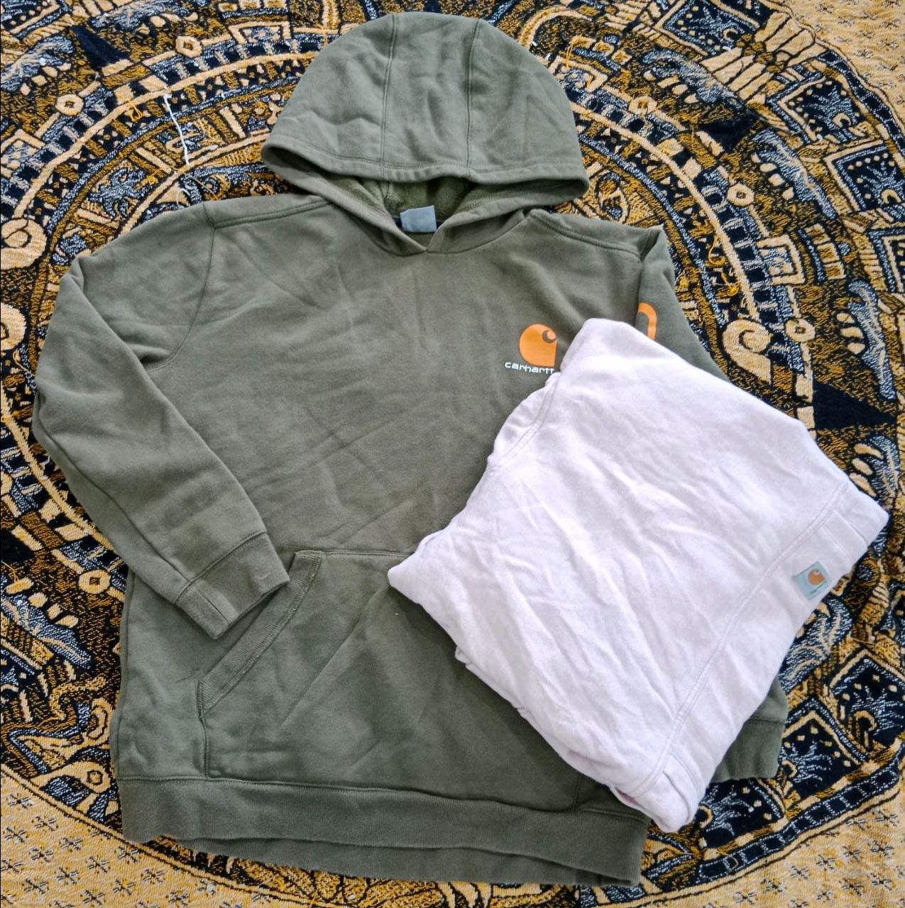 💥 SALE 50% Off - G57 Carhartt hoodies - 18 pieces..