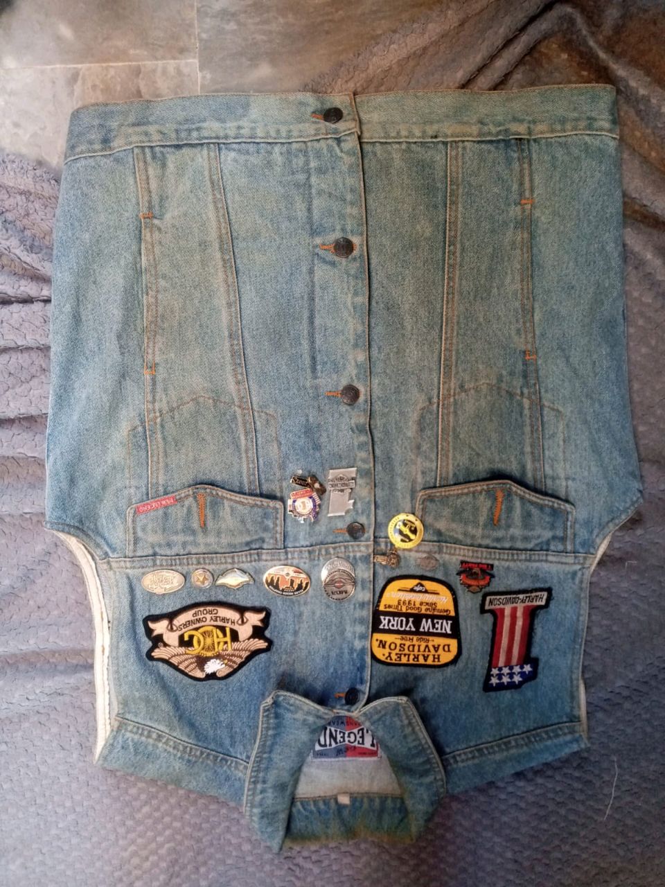 Levi's lee wrangler vest - 40 PCs