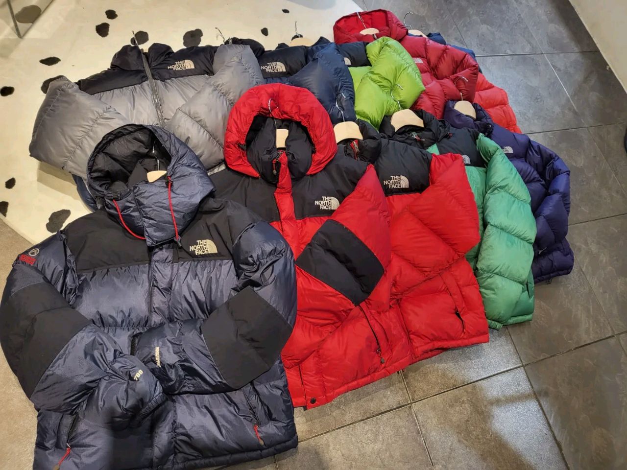 TNF Puffers 20 Pieces