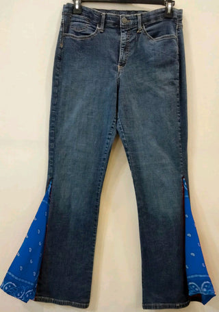 Rework denim jeans (bandana print bell bottom) - 25 pieces
