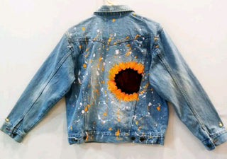 Denim Jacket with printed patch and color splatter (25 pcs)
