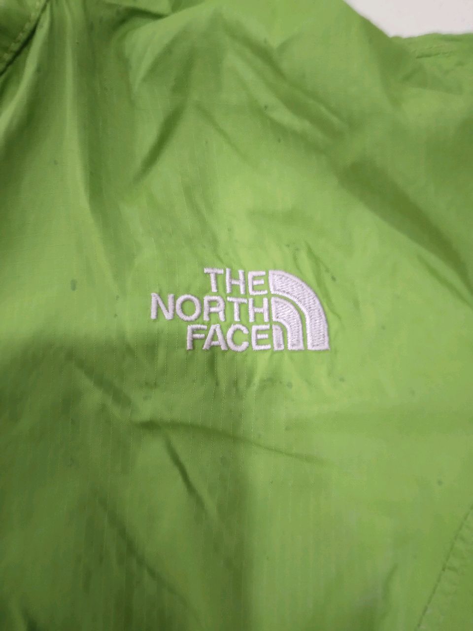 The North Face Light Weight Jacket - 18 piece