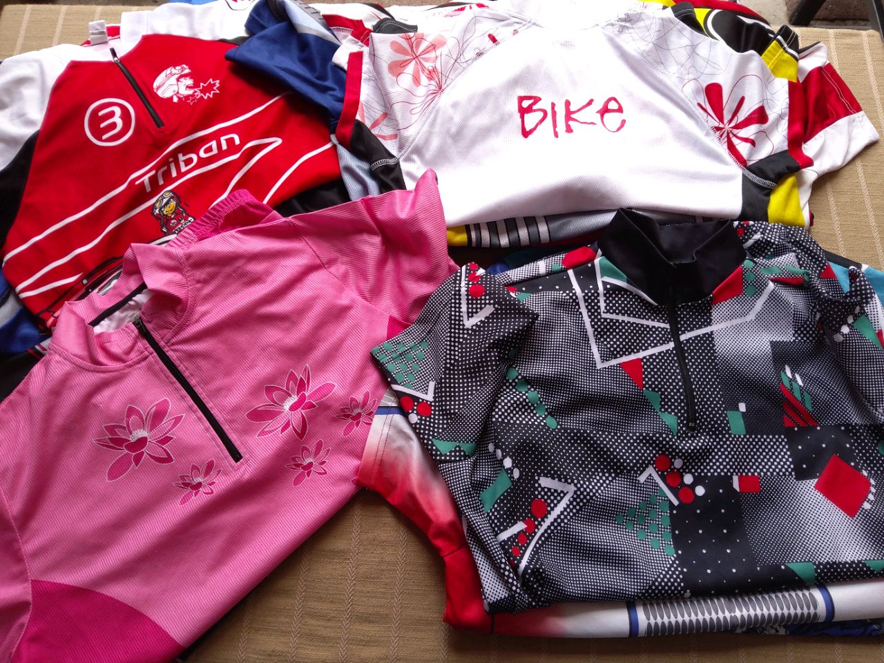 50 x Mixed Cycle shirts in mixed sizes Nice bundle of mixed range Sport Cycling Jerseys