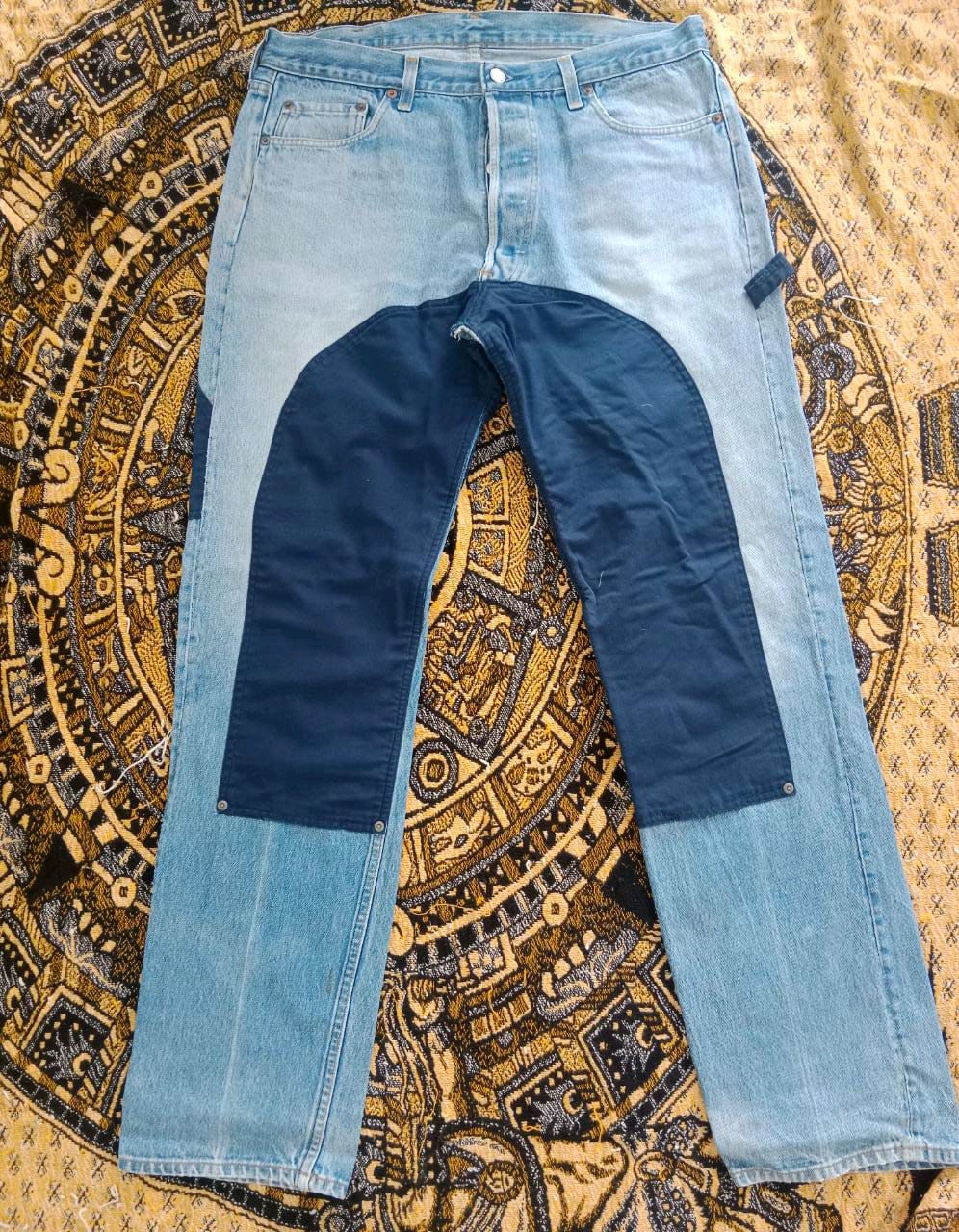 Reworked levis 501 carpenter double knee pant - 30 pieces..