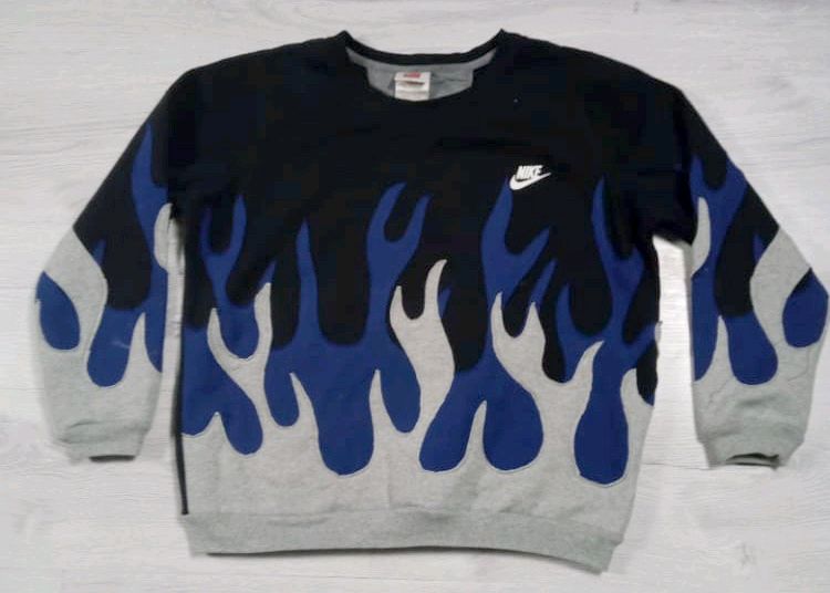 Rework Branded Flame Sweatshirt - 40 piece